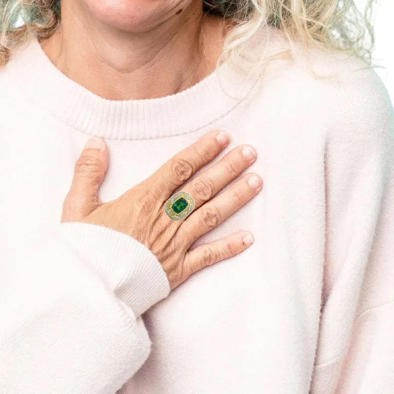 7.26 Carat Tsavorite Garnet and Diamond 18k Yellow Gold Handmade Ring