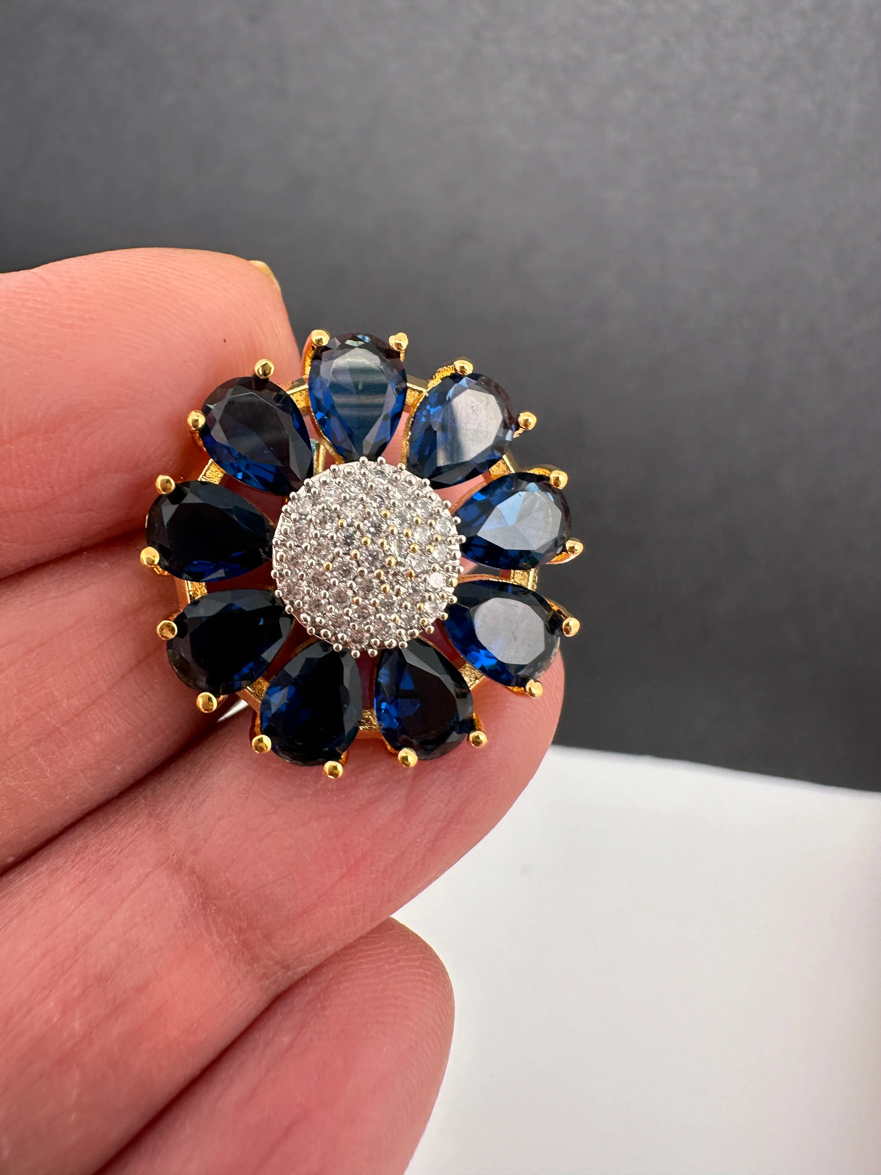 AD Gold FinishFloral Adjustable Color Stone Cocktail Ring