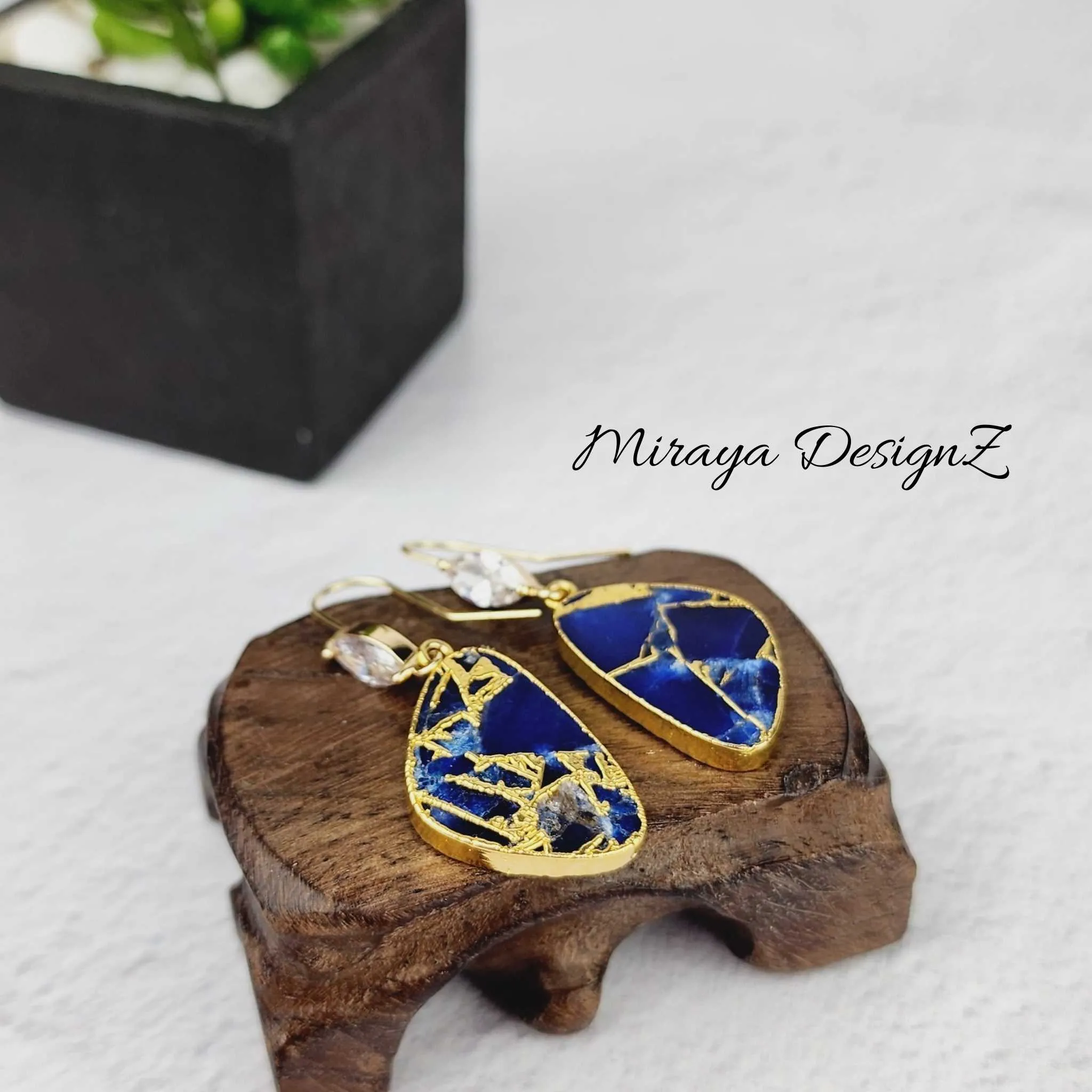 Blue Mojave Turquoise Teardrop Earring