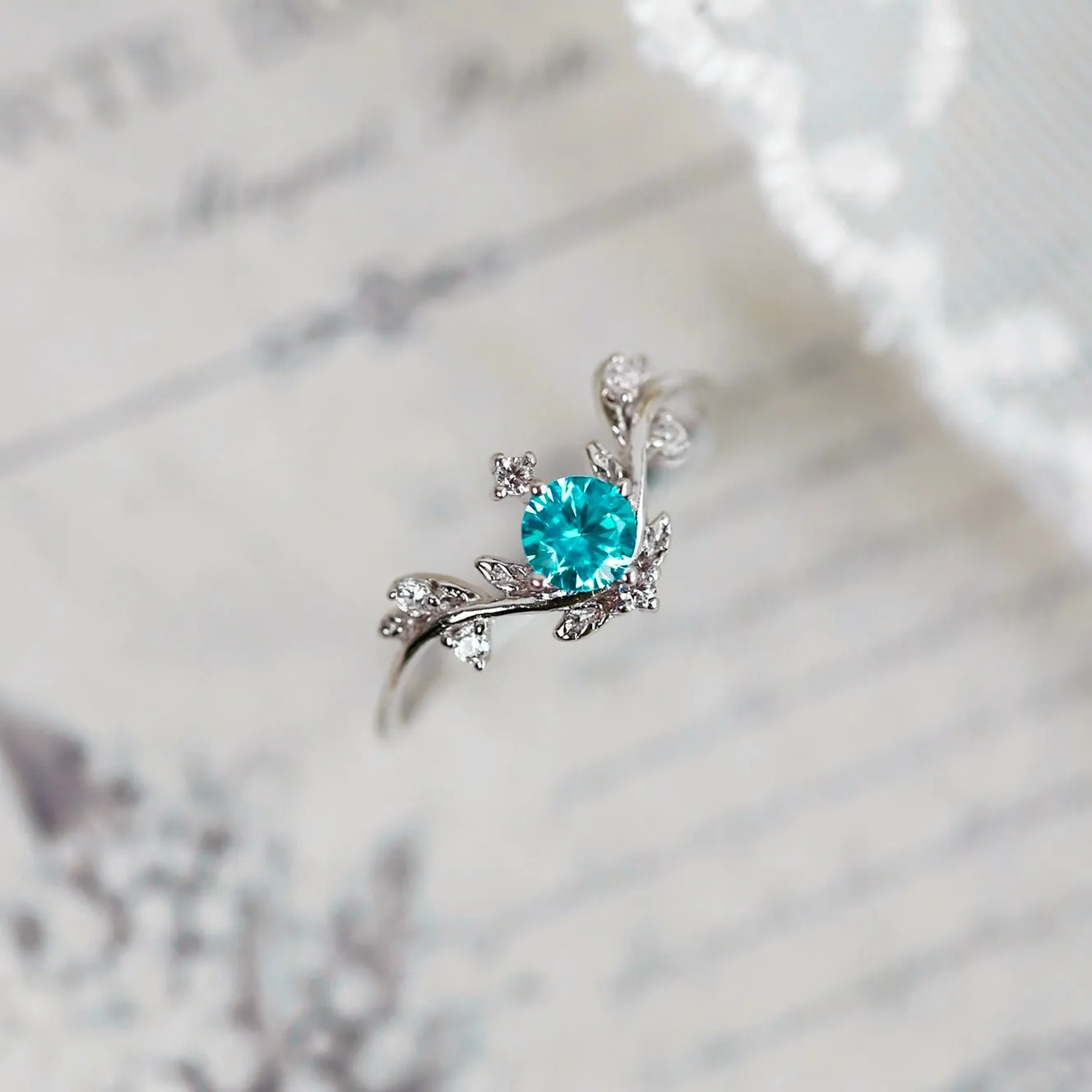 Dilara Tiara Ring
