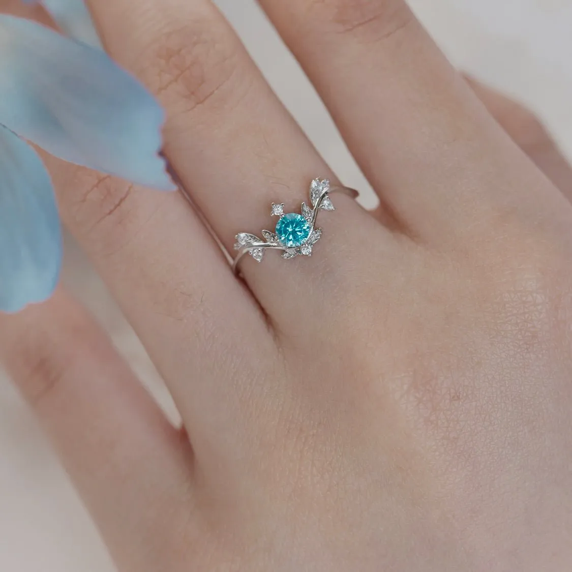 Dilara Tiara Ring
