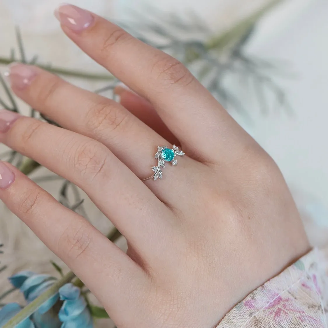 Dilara Tiara Ring