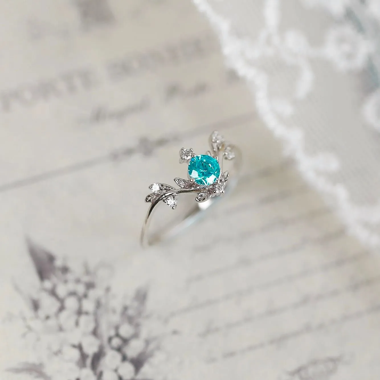 Dilara Tiara Ring