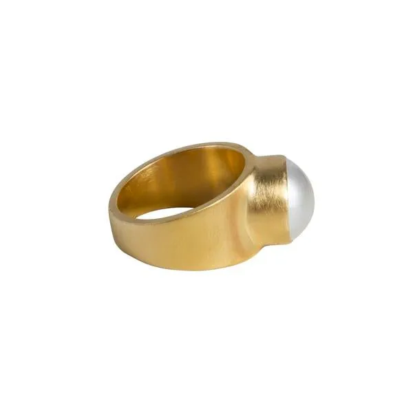 Fairley Pearl Dome Ring