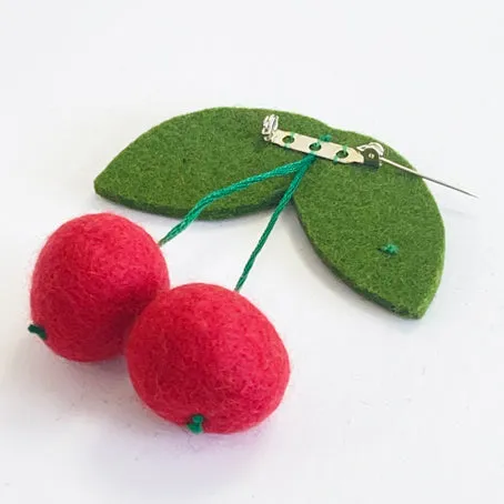 Felt brooch - cherries