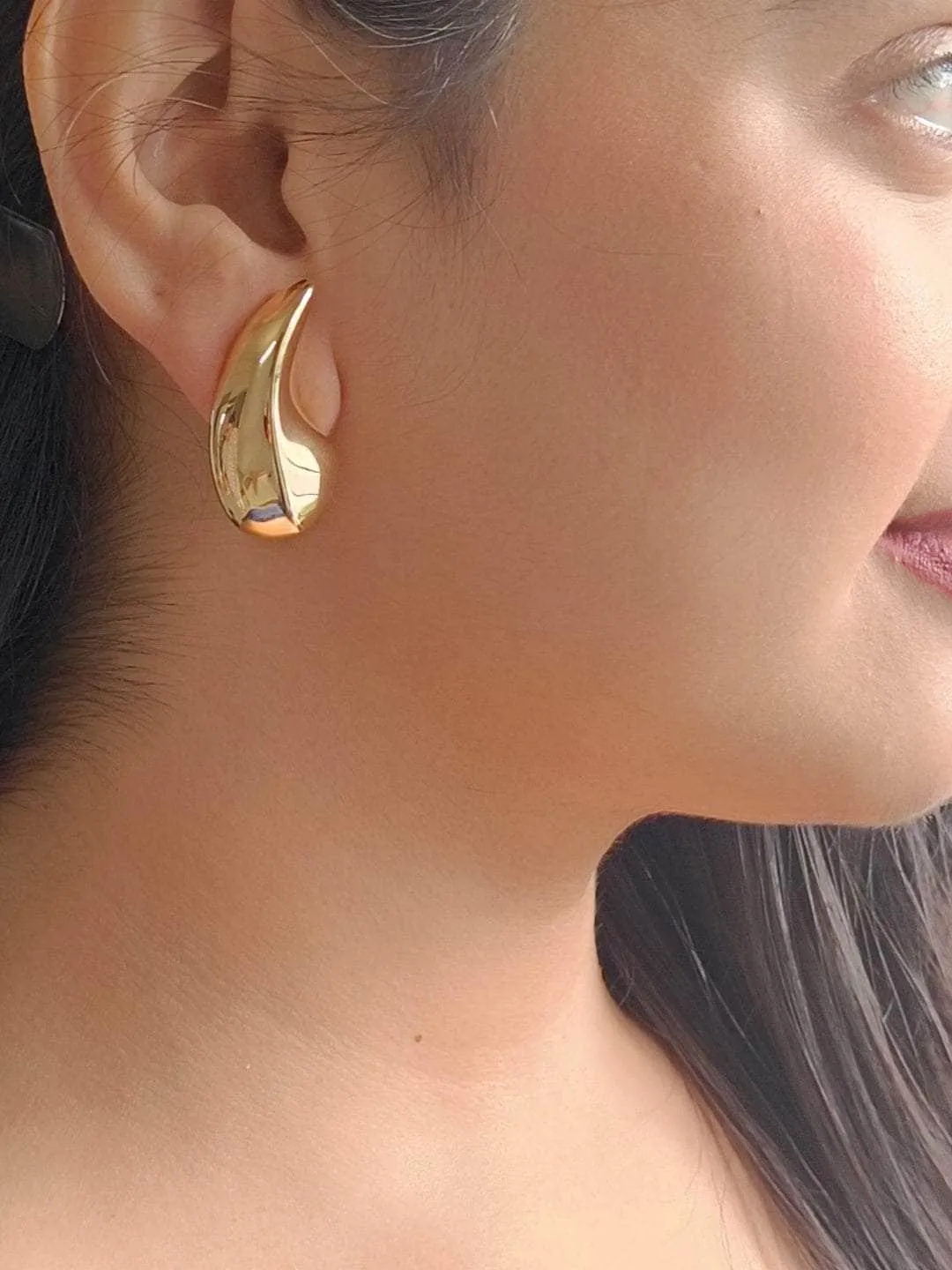 Water Drop Earrings Gold